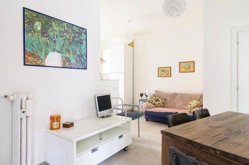 Cagnola Apartment | 70 m² Apartment ∙ 2 bedrooms ∙ 5 guests