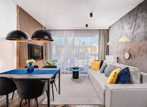 Poznan City Center Apartment | 75 m² Apartment ∙ 2 bedrooms ∙ 7 guests