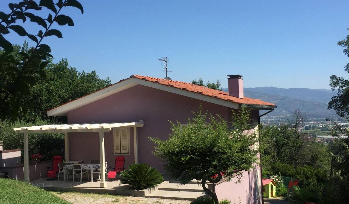 Montecarlo House | 75 m² House ∙ 2 bedrooms ∙ 4 guests