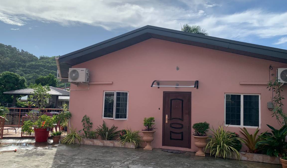 Port of Spain House | 75 m² House ∙ 2 bedrooms ∙ 8 guests