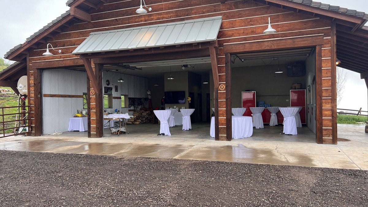 Gypsum House | 750 acres, group events, 2 homes!