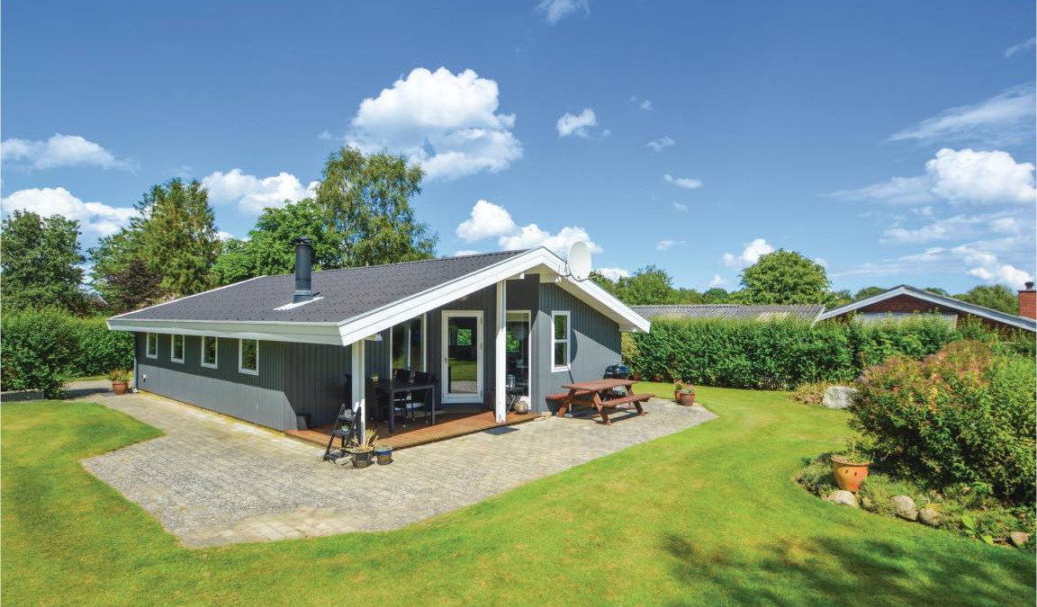Hejlsminde Strand House | 76 m² House ∙ 2 bedrooms ∙ 4 guests