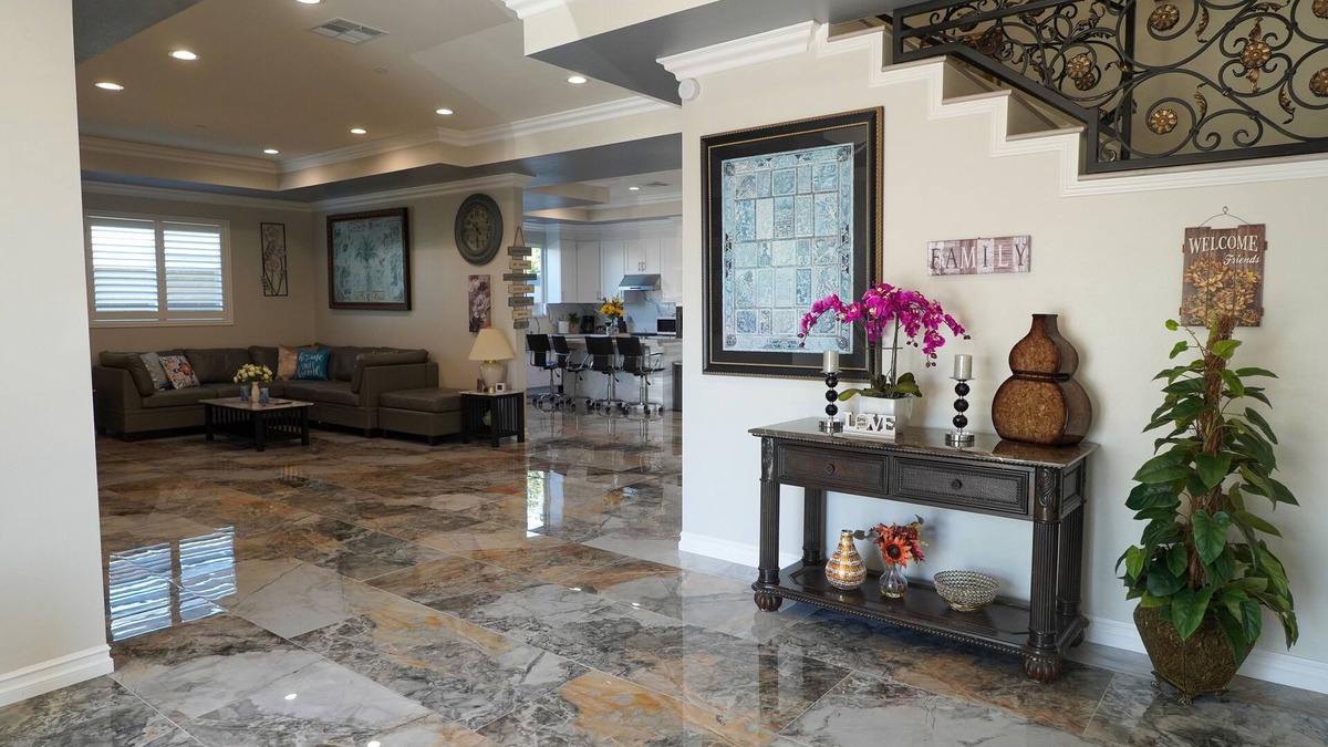 Midway City House | 7BRLuxury Home Near Disney & Knott's for 30 people