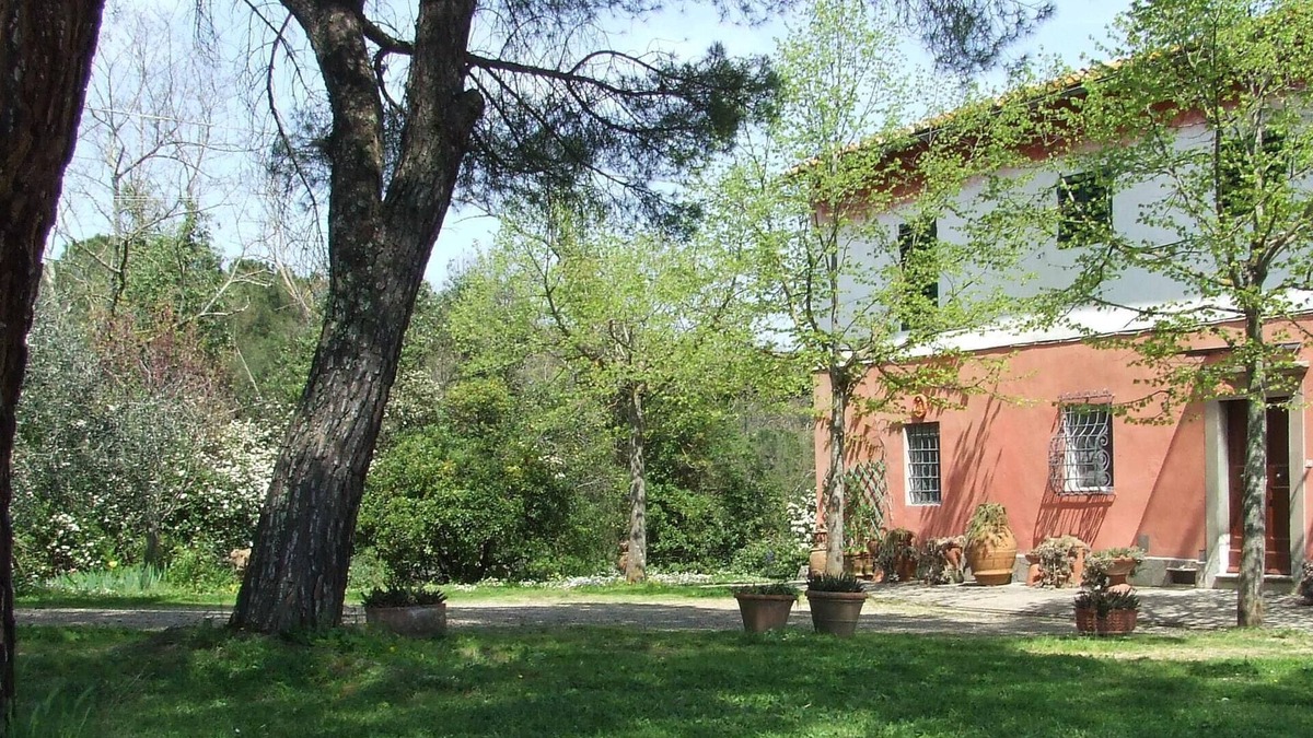 Scandicci Apartment | 7km Florence, garden, terrace & relax!