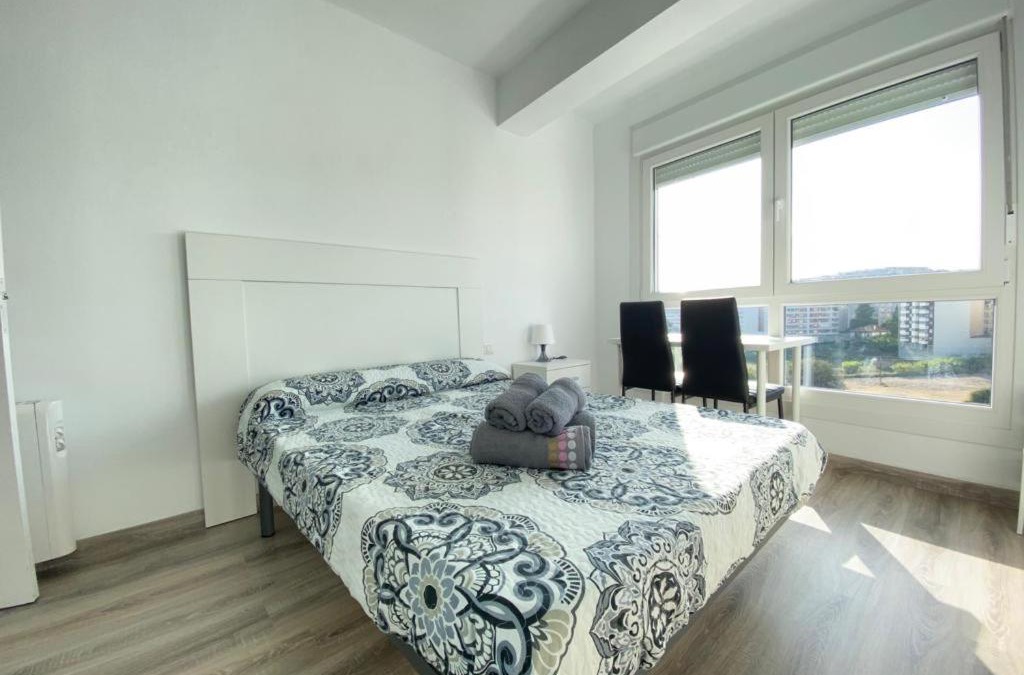 Coia Apartment | 7º Piso Traviesas Plaza América Próximo Playa