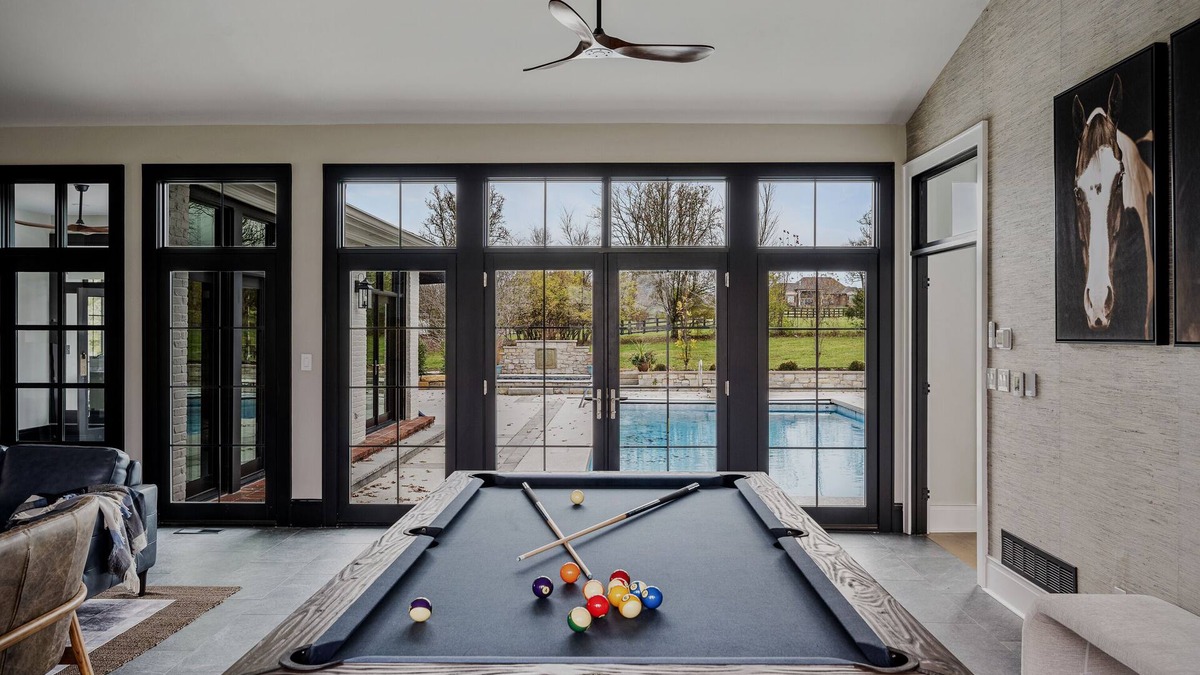 Simpsonville House | 8 Bed Luxury Gated Estate - 25 minutes to Kentucky Derby