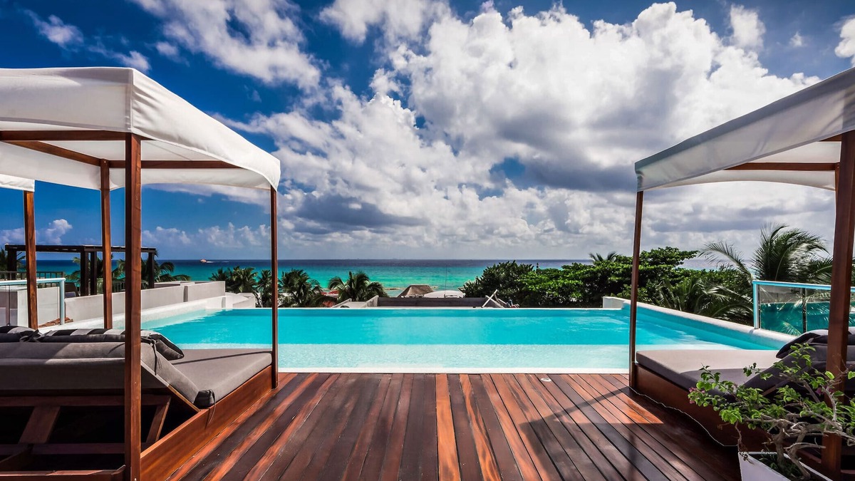 Playacar Fase I Villa | 8 bedroom abode just steps away from the idyllic white sandy beach and tranquil turquoise water!