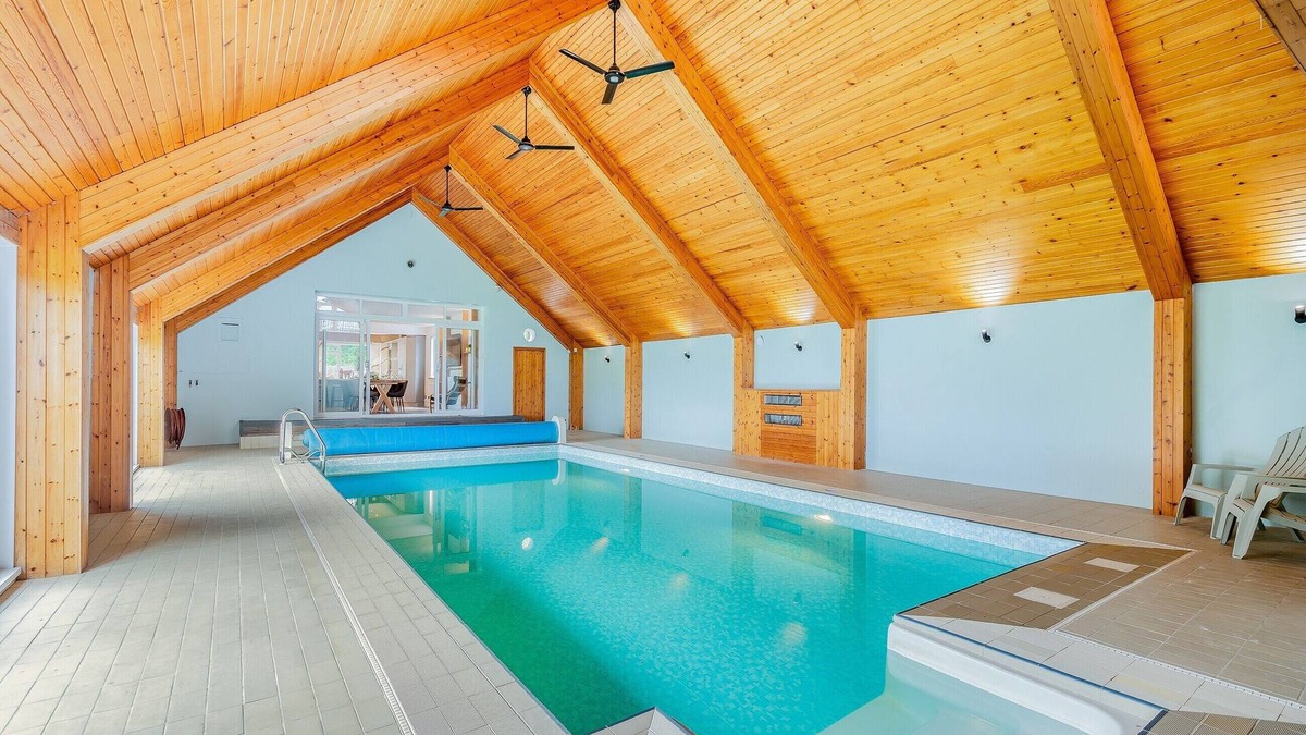 Dunragit Cottage | 8 bedroom accommodation in Dunragit