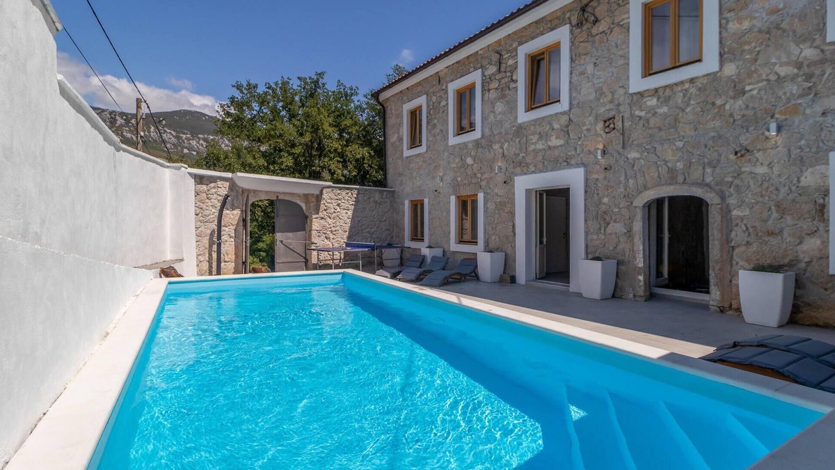 Tribalj House | 8 bedroom cozy home in Tribalj