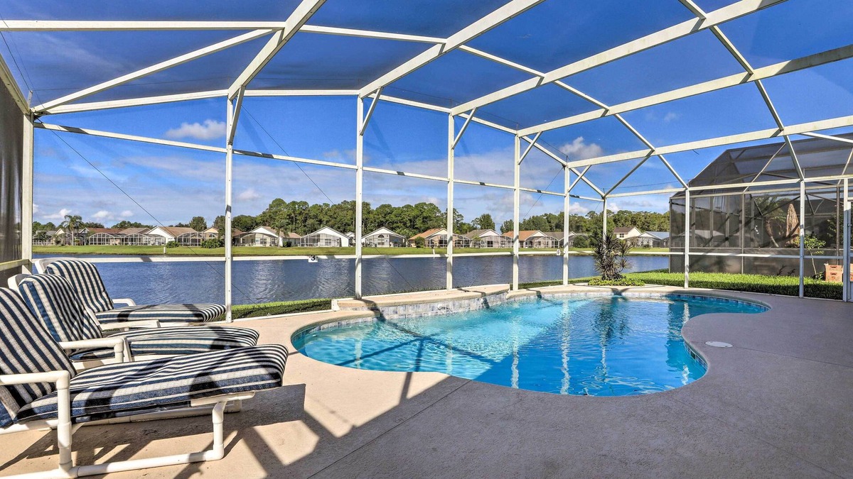 Eagle Pointe South House | 8 Mi to Disney World: Home w/Lanai + Game Room!