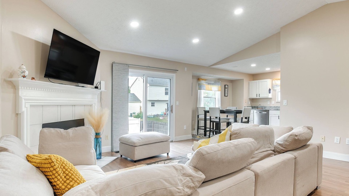 Columbus House | 8 Mi to Downtown: Pet-Friendly Columbus Home