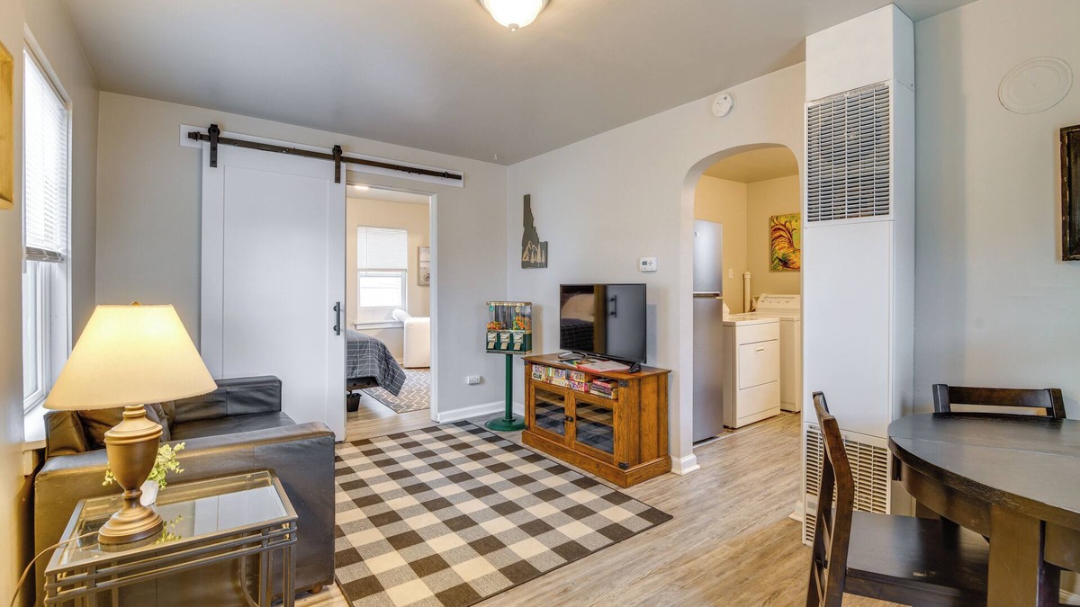 Twin Falls Cottage | 8 Mi to Shoshone Falls: Pet-Friendly Getaway!