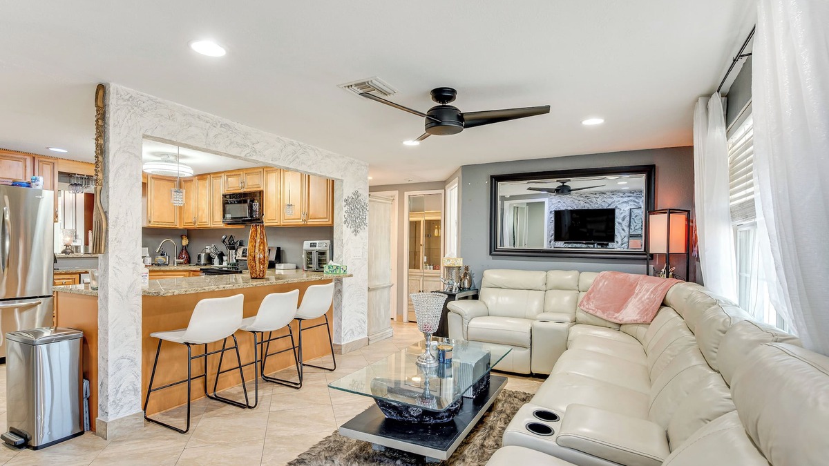 New Port Richey House | 8 Mi to Sunset Beach: Home w/Large Patio + Pool!