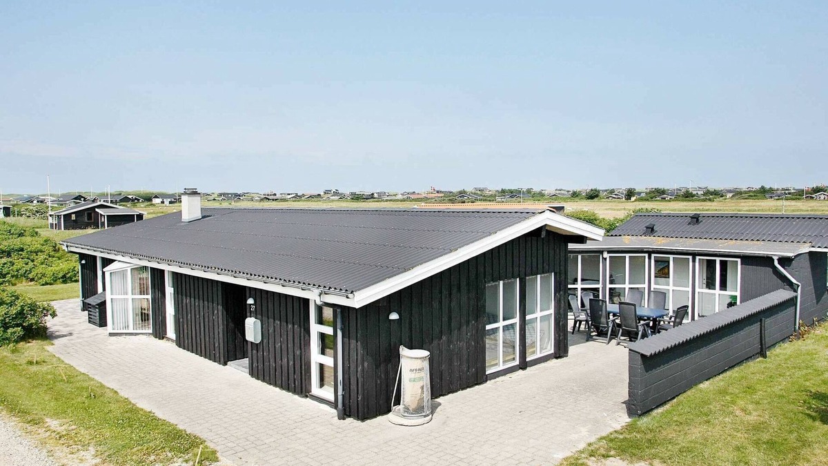Lokken House | 8 person holiday home in Løkken-By Traum