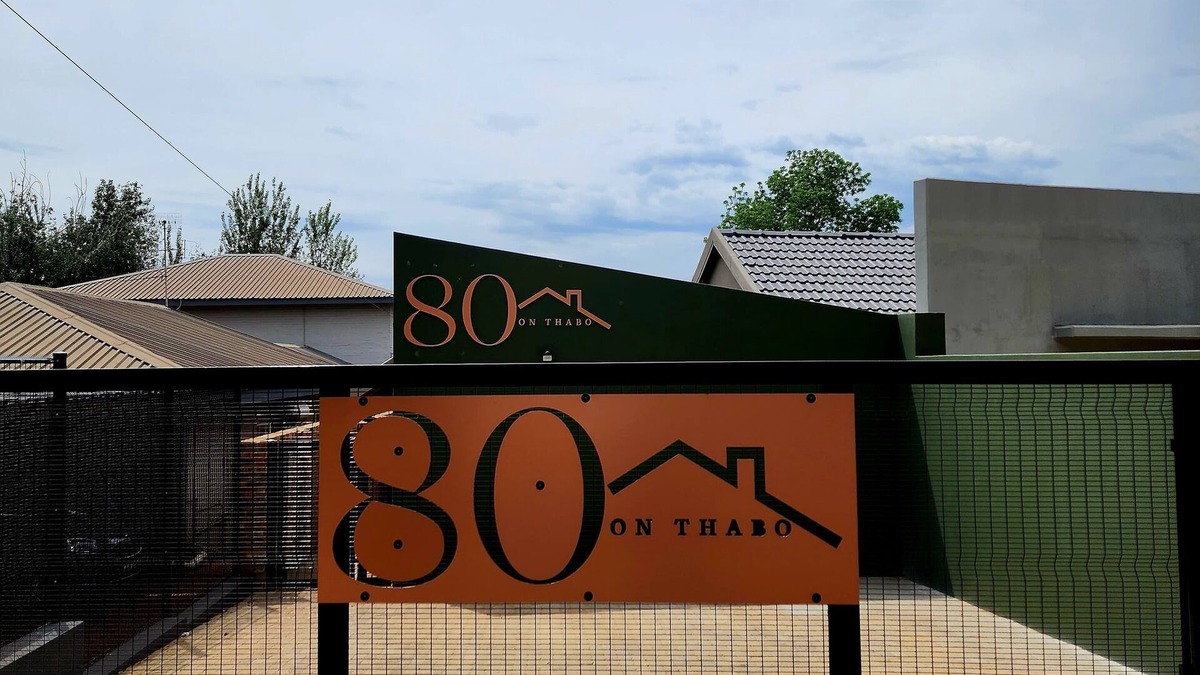 Potchefstroom Apartment | 80 on Thabo
