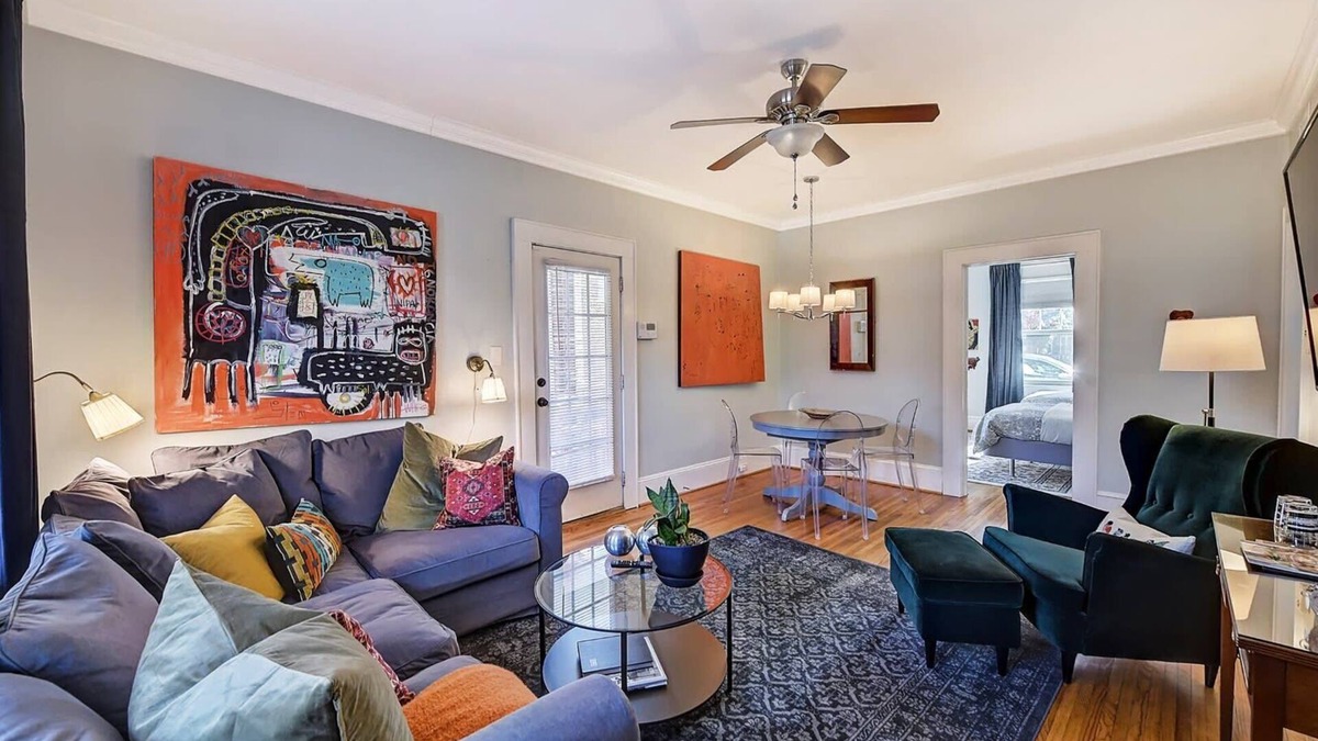 Dilworth Condo | 800 Magnolia: 4 Units, Chic 8BR w/Porch