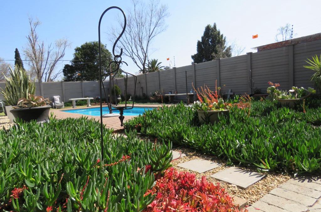 Fichardt Park House | 80onBenade, 2 bedroom units
