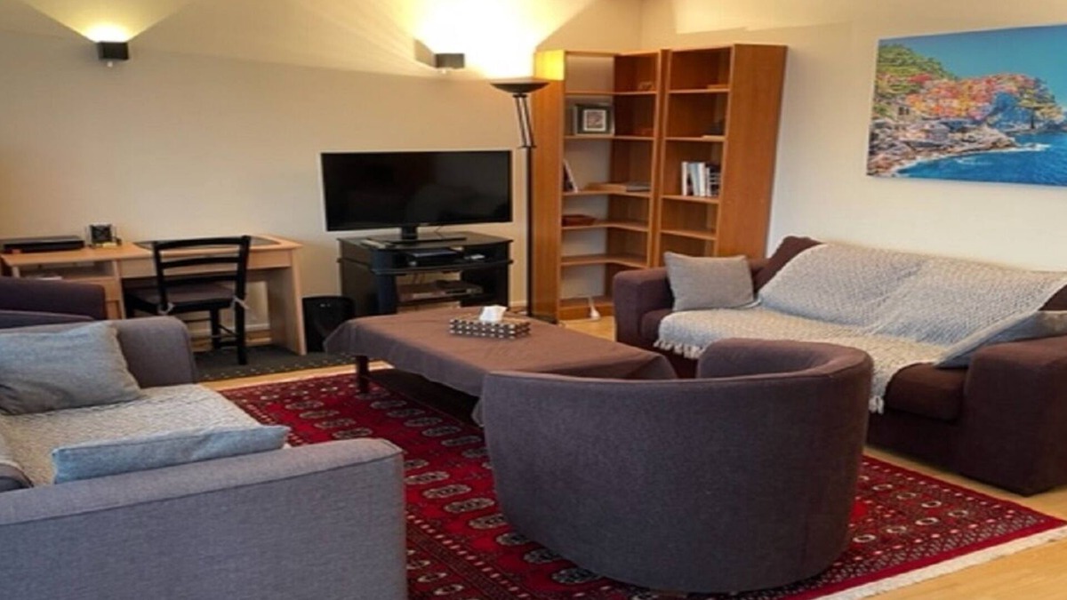 Parc-Nord Condo | 80SQM 2BR ON RUE SALVADOR-NANTERRE