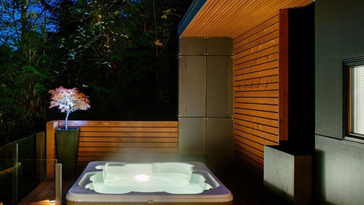 Maple Falls Cabin | 83MF - Lakeside - Hot Tub - WIFI - BBQ - Dock - Sleeps 4 NO PETS by RedAwning