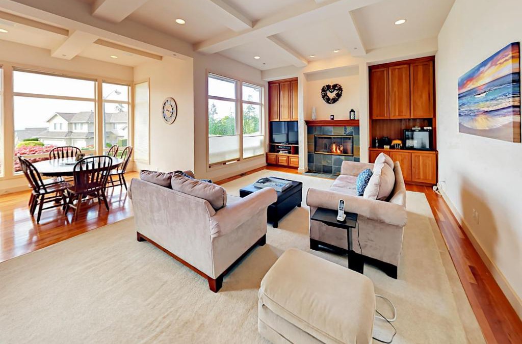 Newcastle House | 84th Court Chateau