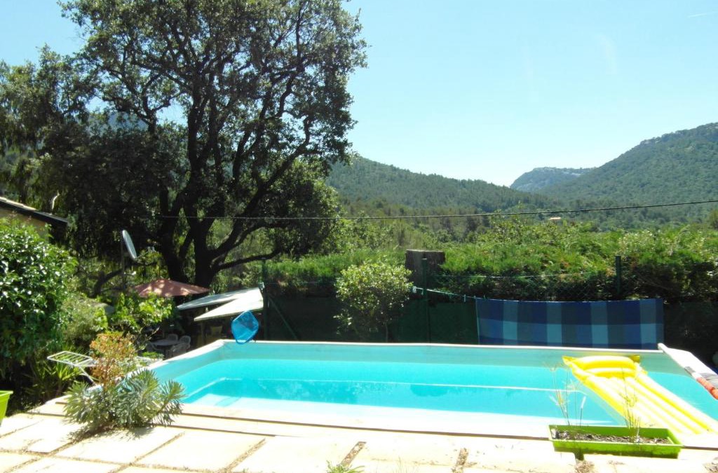 Evenos Villa | 871 ACDS