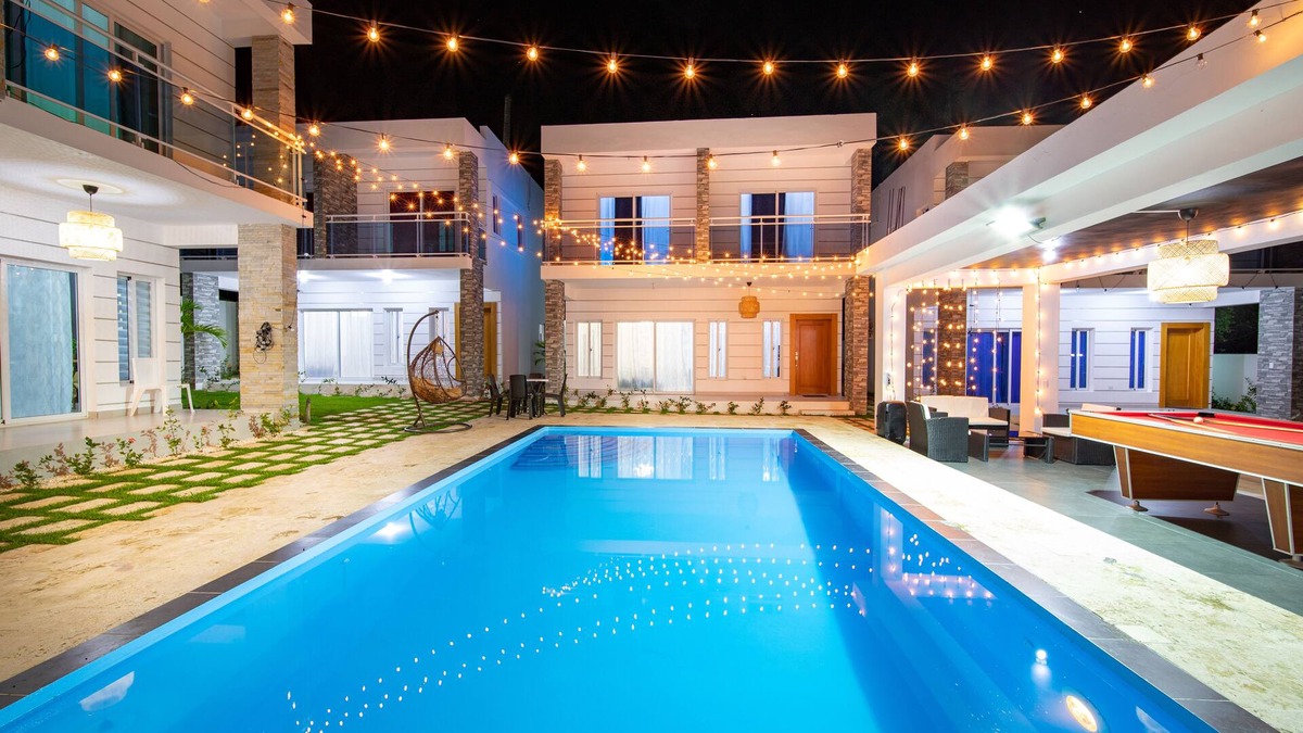 Urbanizacion Tavarez Villa | 8BR Villa in Sosúa, 2mins From Nightlife!