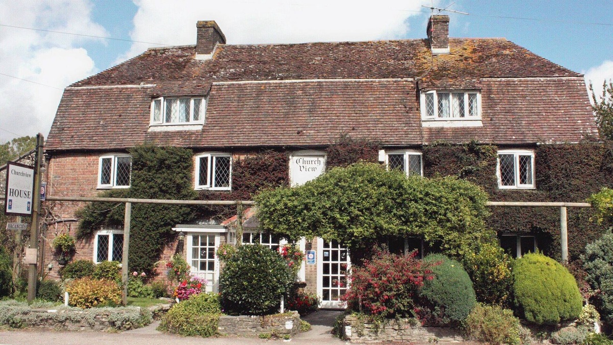 Winterbourne Abbas Cottage | 9 bedroom accommodation in Winterbourne Abbas, near Dorchester