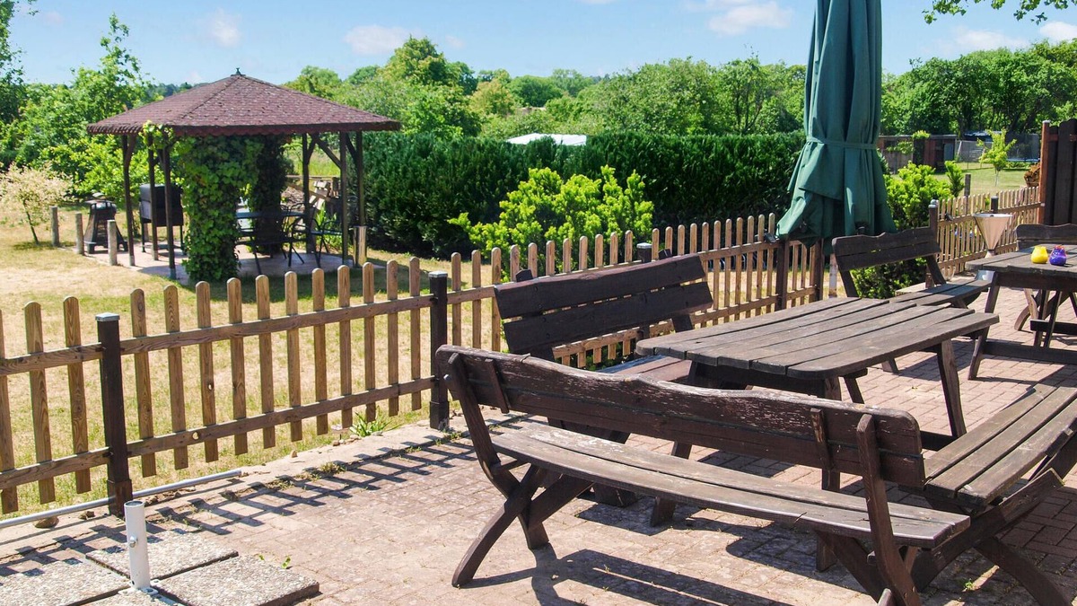 Roggentin Apartment | 9 bedroom accommodation in Mirow
