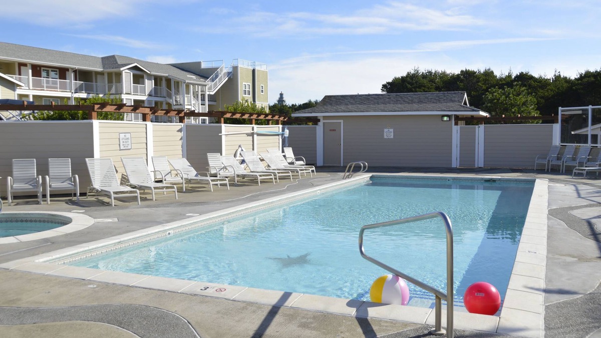 Westport Condo | 915 - Dog day's of summer, year round fun