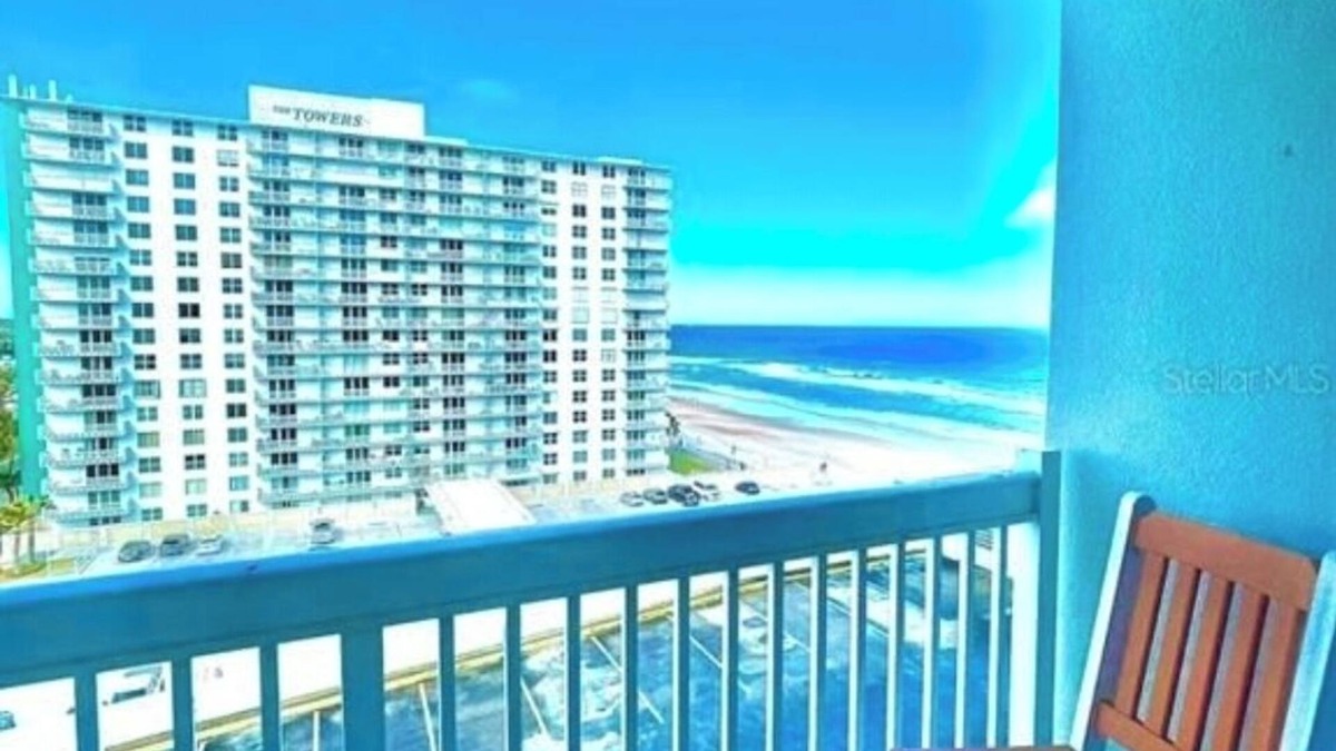 Ortona Park Resort | #917 Private balcony ocean view 1bdrm full kitchen