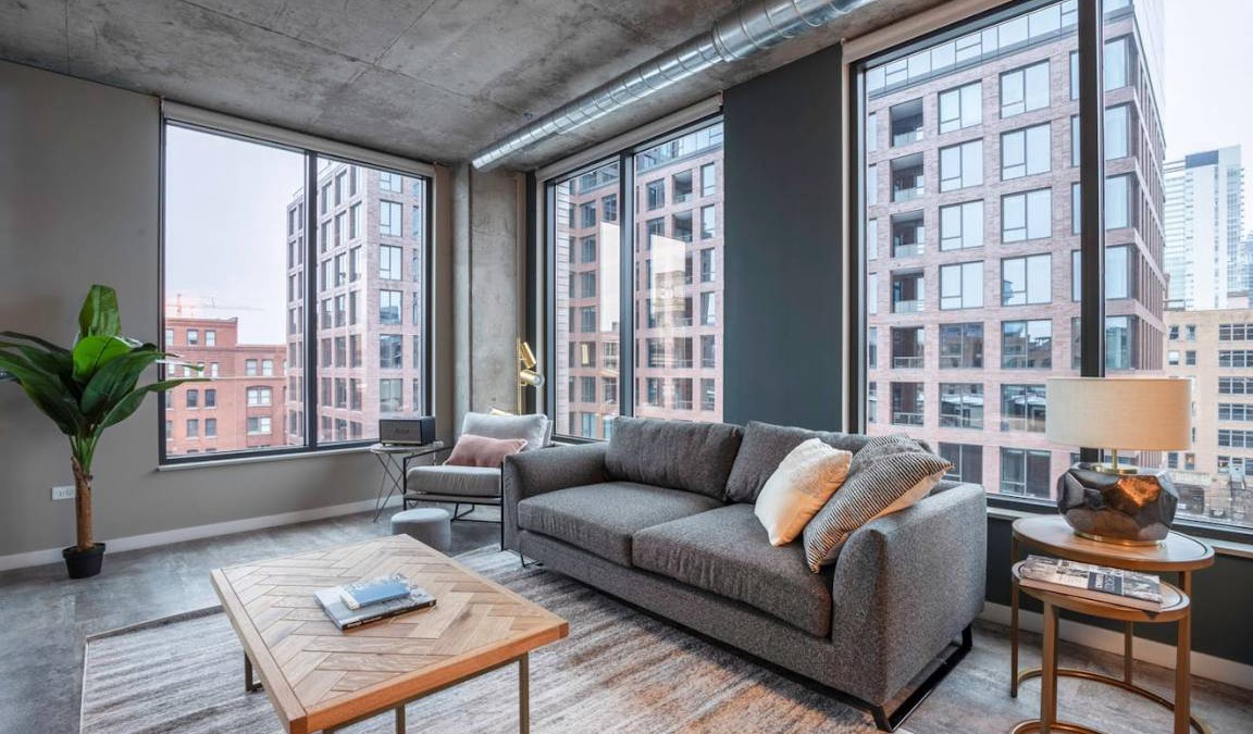 West Loop Apartment | 92 m² Apartment ∙ 2 bedrooms ∙ 4 guests
