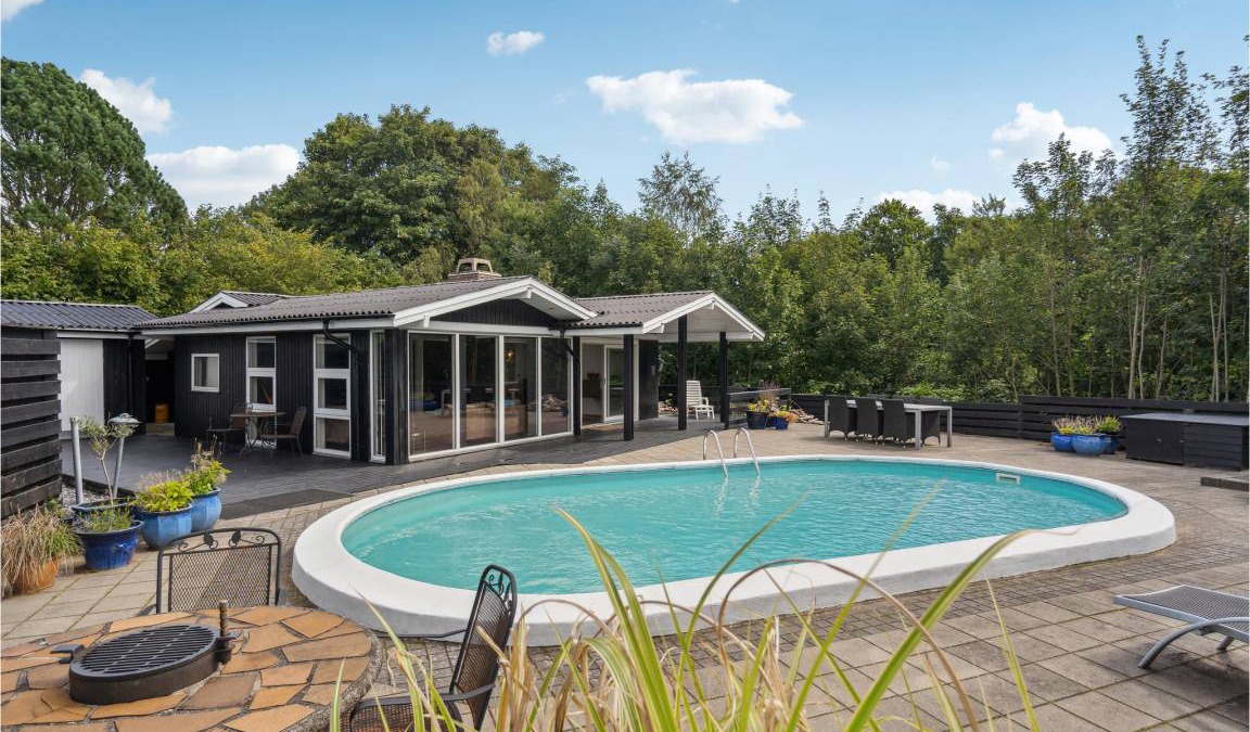 Hvidbjerg Strand House | 92 m² House ∙ 3 bedrooms ∙ 6 guests