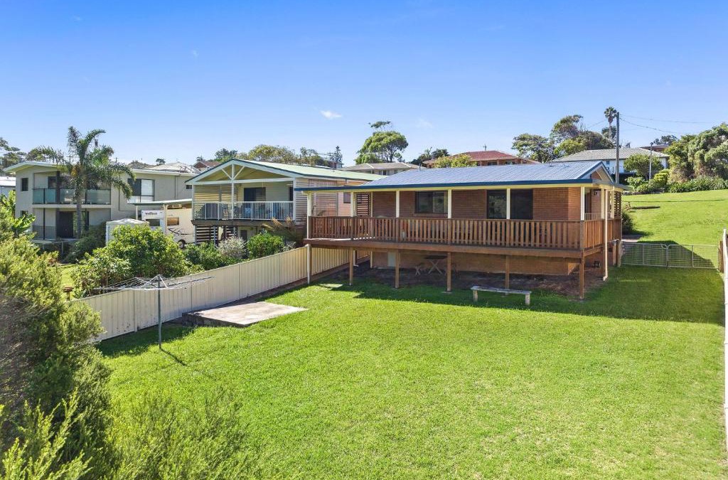 Dalmeny House | 95 Cresswick Parade Dalmeny