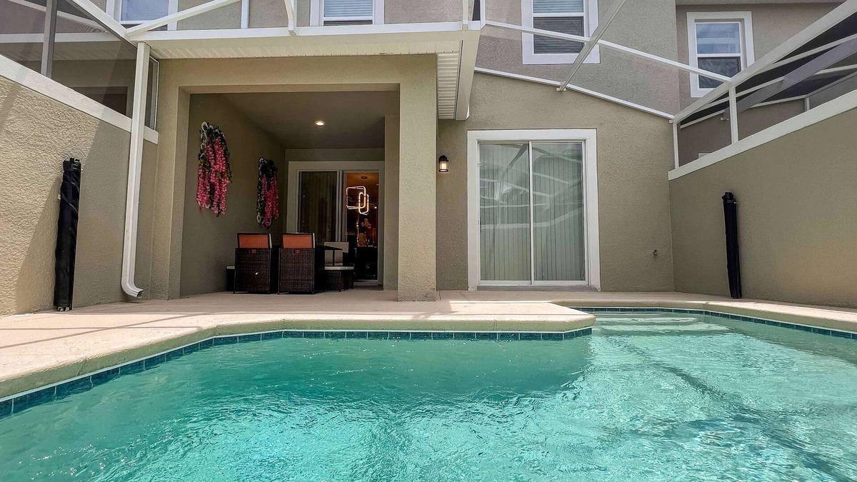 Four Corners House | 958 Amazing Town home 4 Bedrooms W/Pool Champions Gate