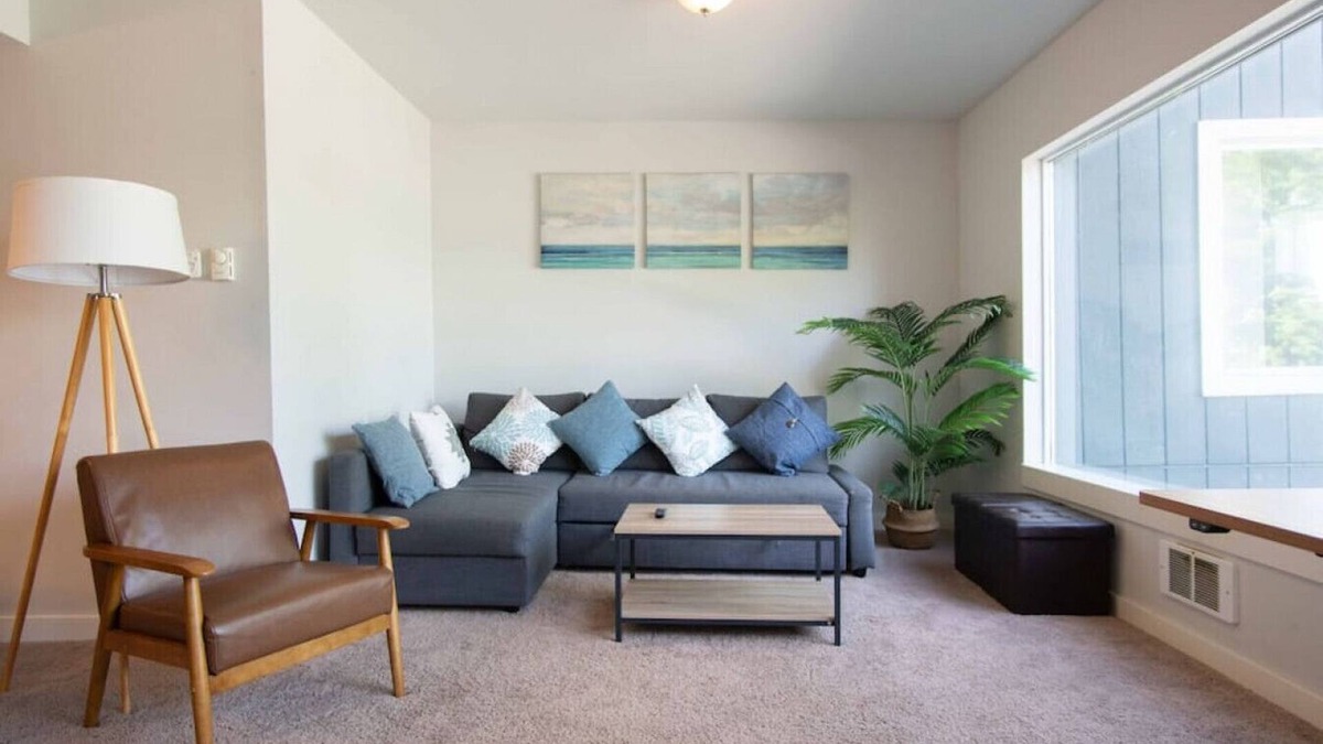 Rainier Valley House | 9852 Lower · Fabulous Lake View House in Oasis - Lower Unit