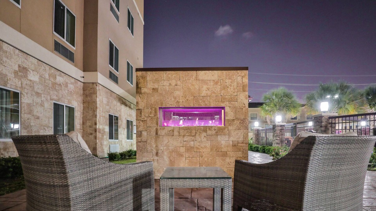 Chinatown Condo | 9901 United Dr
