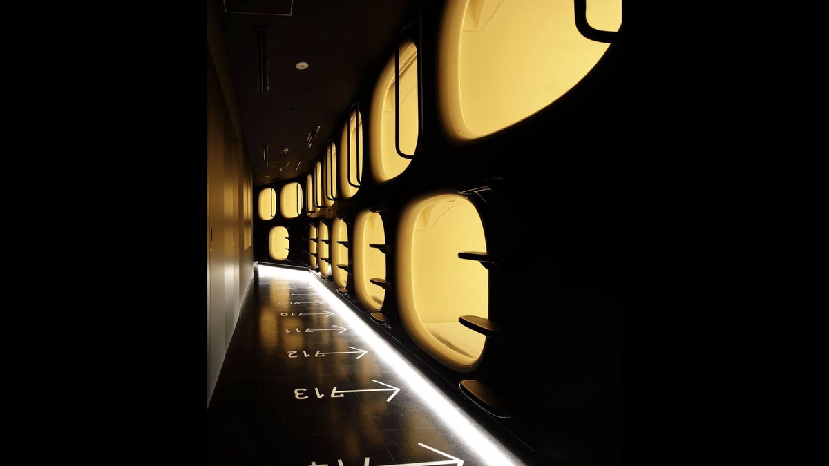 Kanda Hotel | 9h nine hours woman Kanda