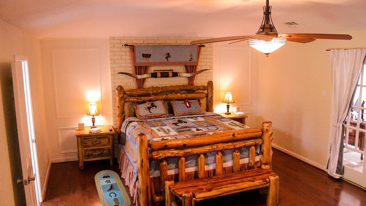Copper Canyon House | 9R Resort - Entire home - You'll have the house to yourself.