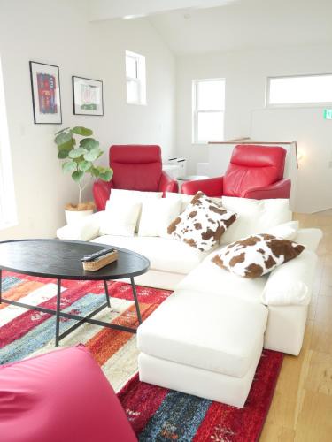 Chigasaki Apartment | 9STAY Tsujido