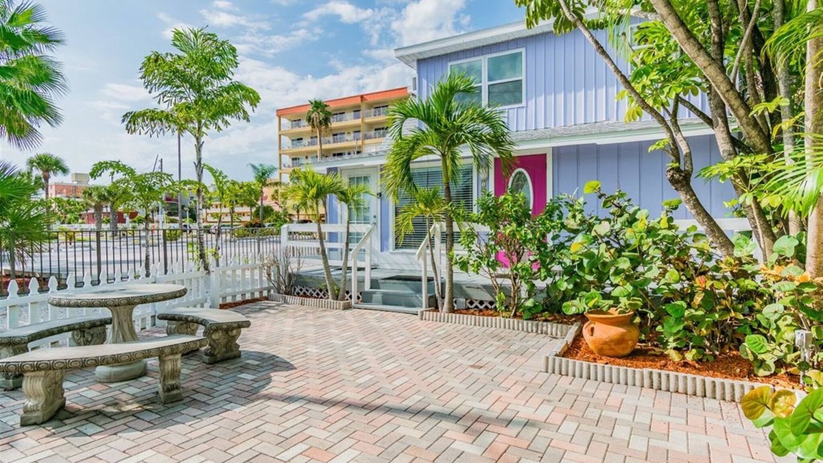Madeira Beach Cottage | A 2 BR, 2 BA Downstairs Unit right across the street from John's Pass Village!