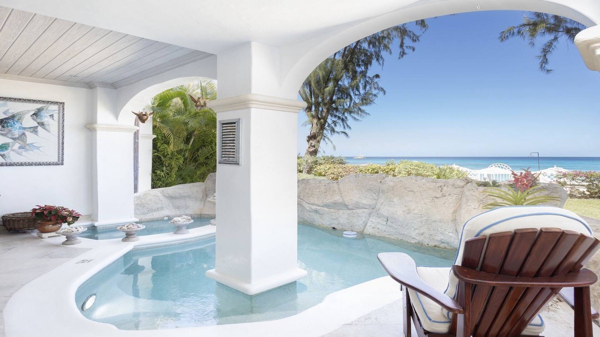 Durants Apartment | A beachfront apartment with a private plunge pool & direct access to the beach