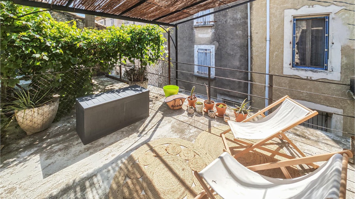 Capestang House | A beautiful and cozy townhouse awaited you in the heart of Capestang.