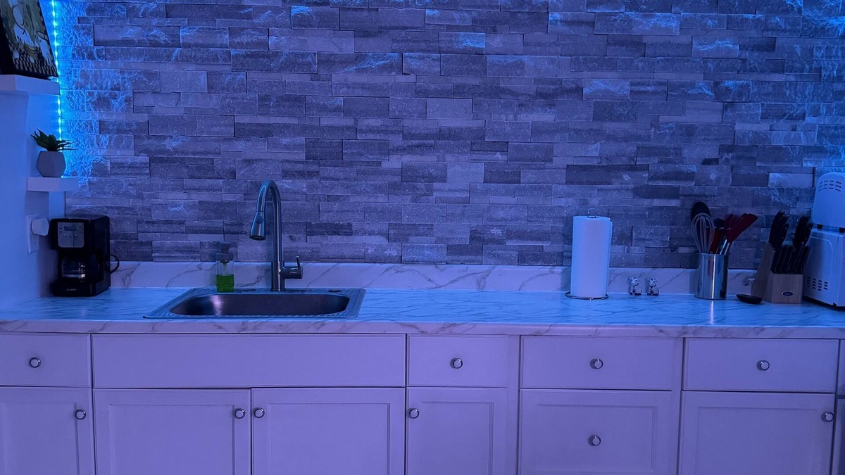 Warm Mineral Springs Apartment | A Beautiful - Cozy Studio by the Warm Mineral Springs Florida.