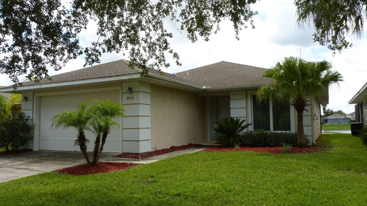 Sunset Lakes Villa | A Beautiful Location For Your Florida Holiday. Disney 5-10min Drive.