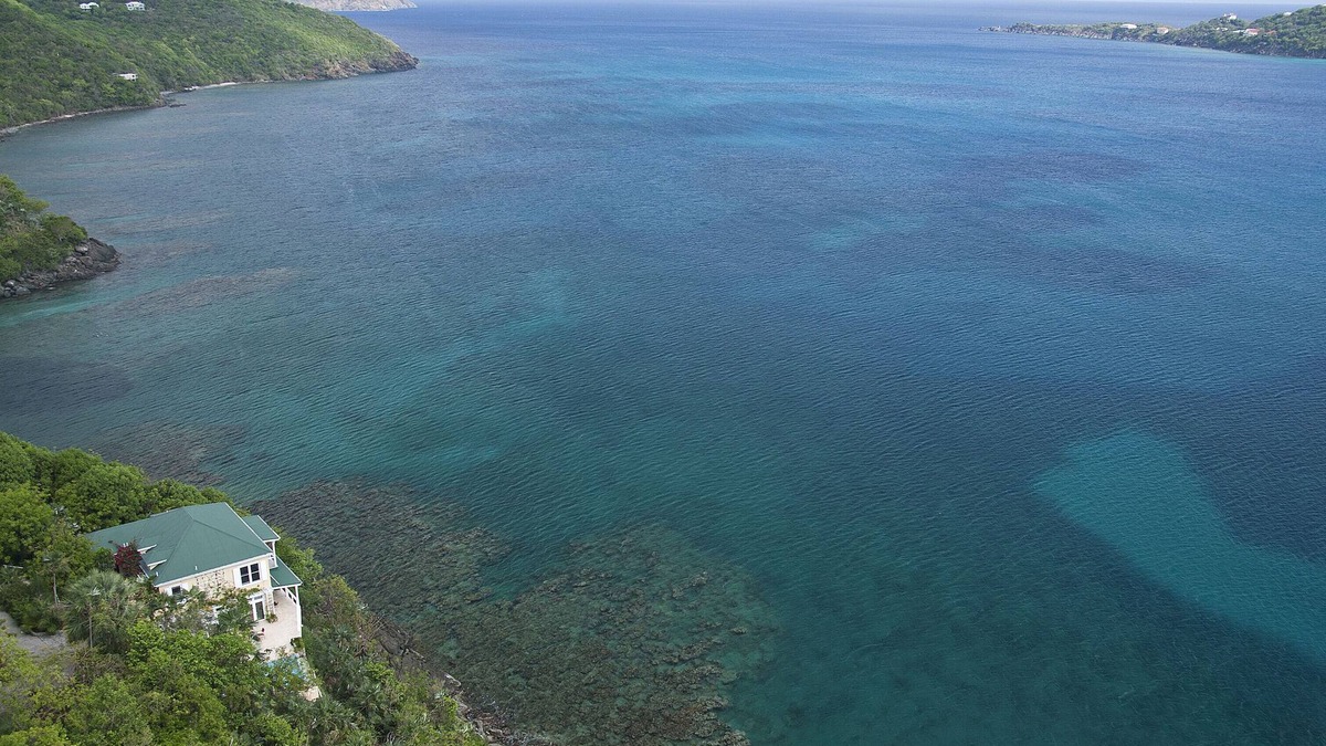 North Side Villa | A beautiful place to unwind, in luxury and seclusion