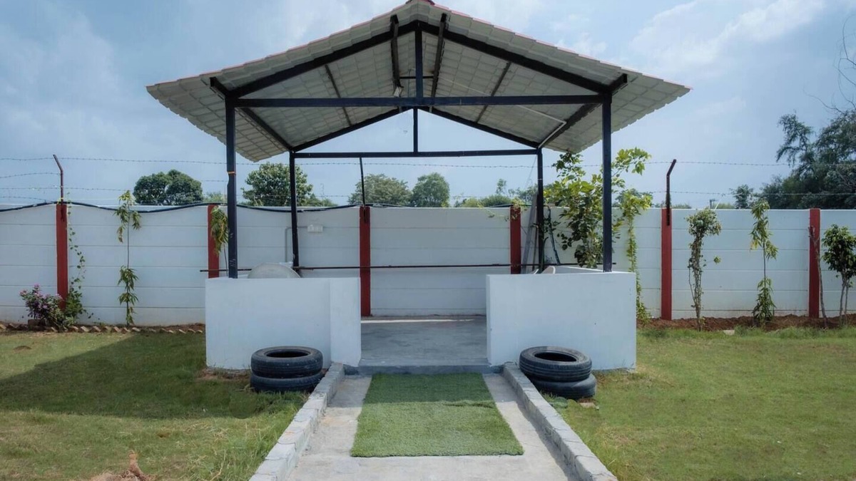 Gurugram House | A best farm stay with 2bhk with poolnn