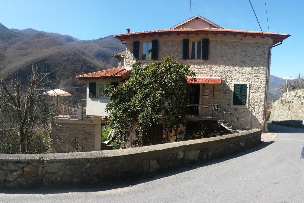 Pieve di Teco House | A Cà Du Barbijun