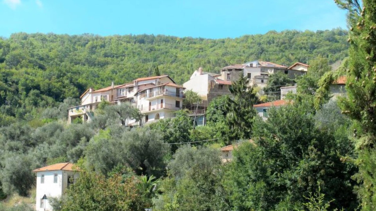 Vendone Apartment | A' Ca' de Alida by Interhome