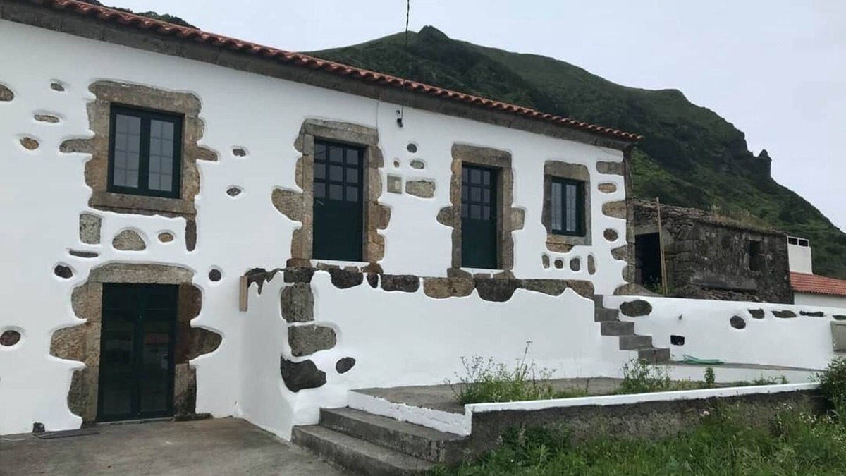 Lajes das Flores House | A Casa do Tí Mendonça