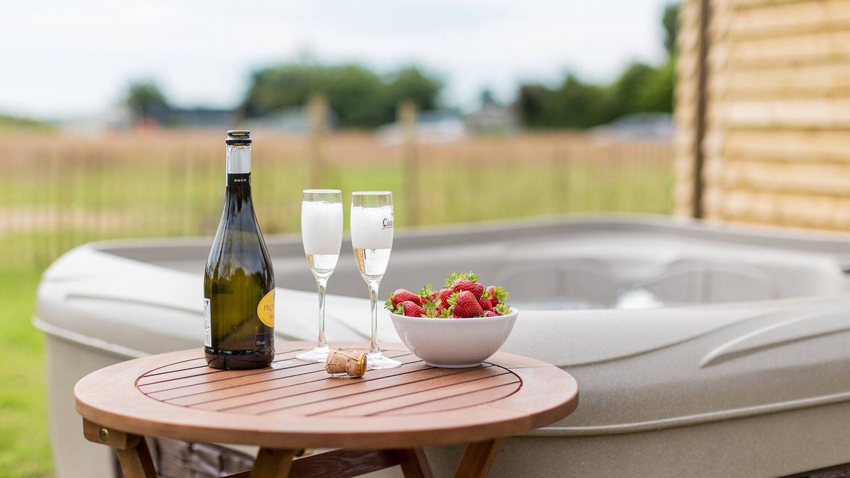Ryde RV Rental | A circular hut perfect for a romantic escape to the countryside.